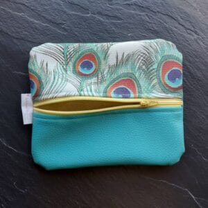 Pochette plate / plumes de paon